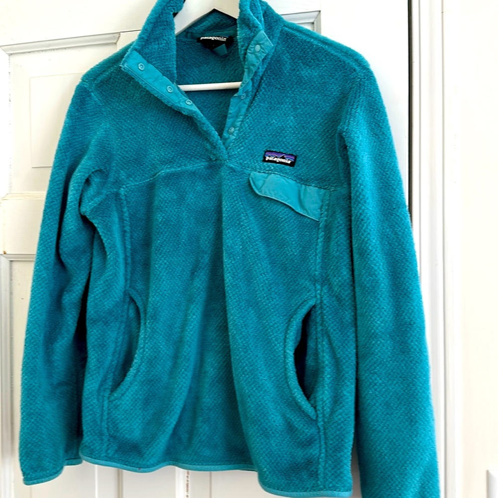 Authentic Patagonia fleece, overhead jacket. Teal, size M.